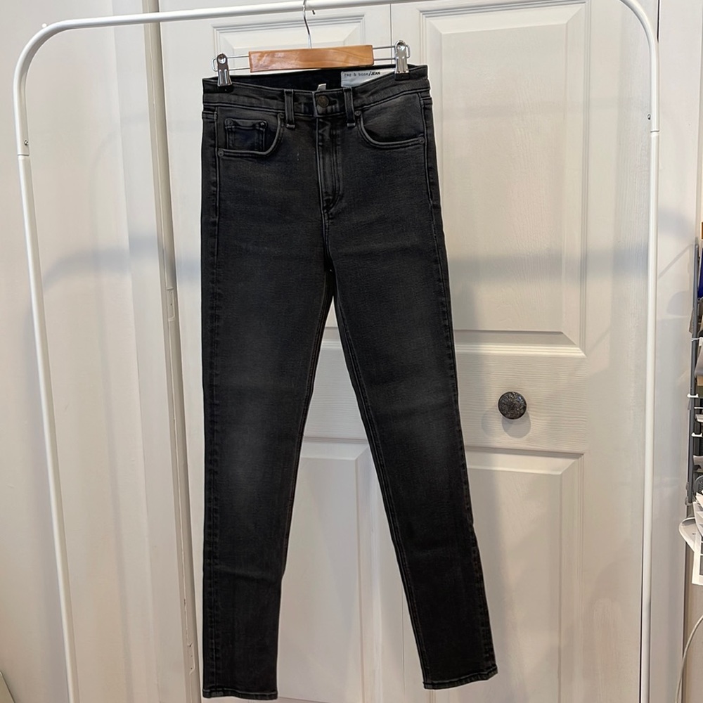 Rag & Bone black washed high rise skinny Jean size 25